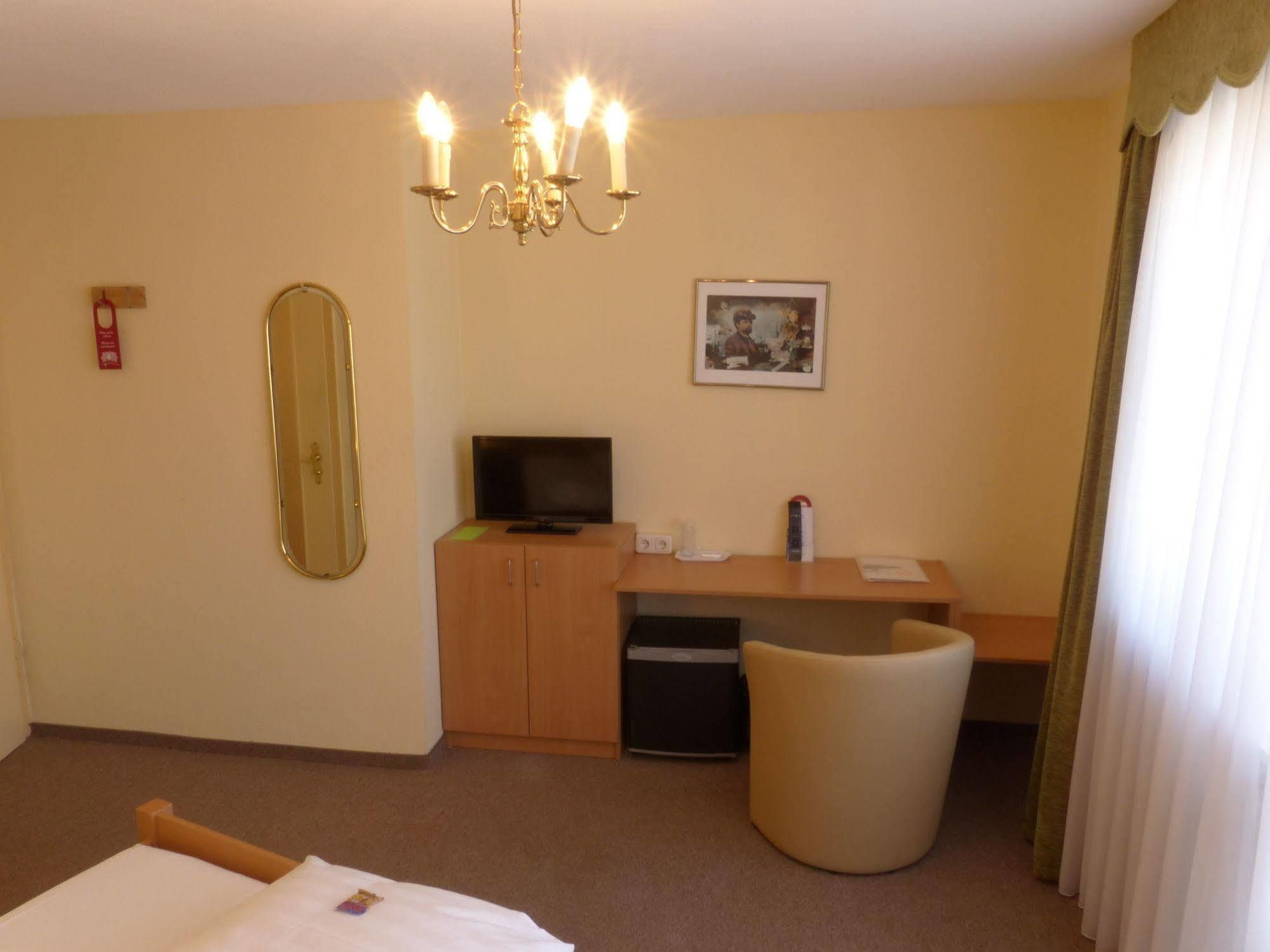 Hotel Simon ガウティンク エクステリア 写真